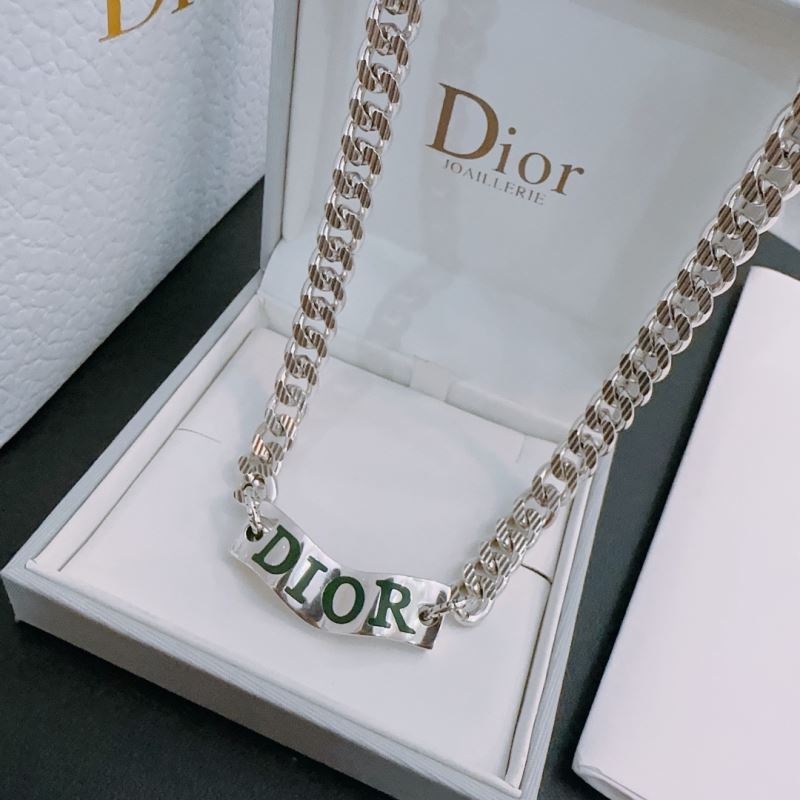 chr1st1an D10r necklaces